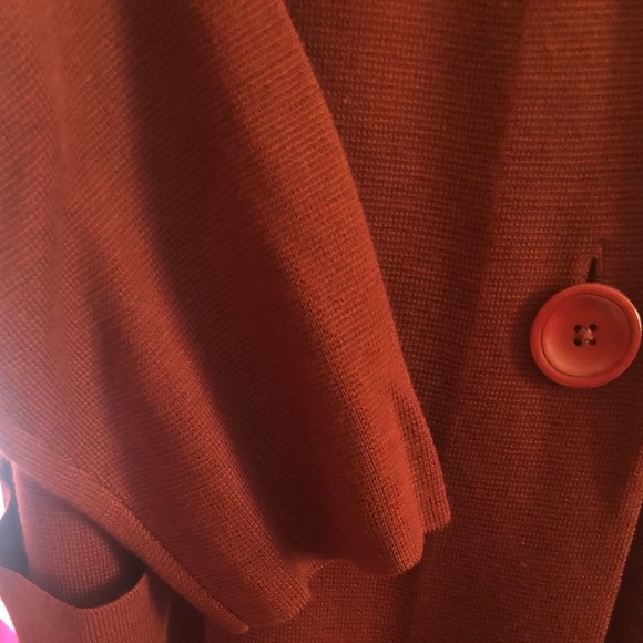 Round neck, button front with pockets, - Picture 5 of 5